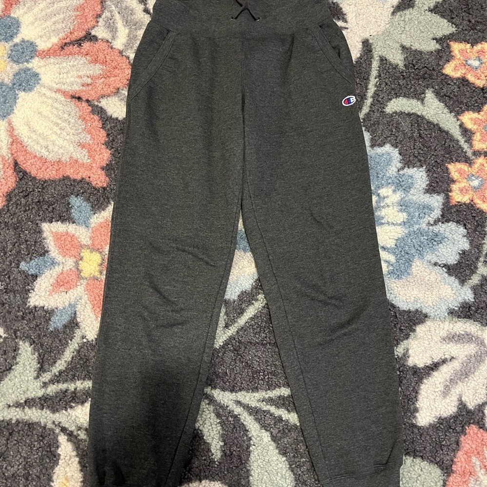 Women’s Champion joggers Size small
